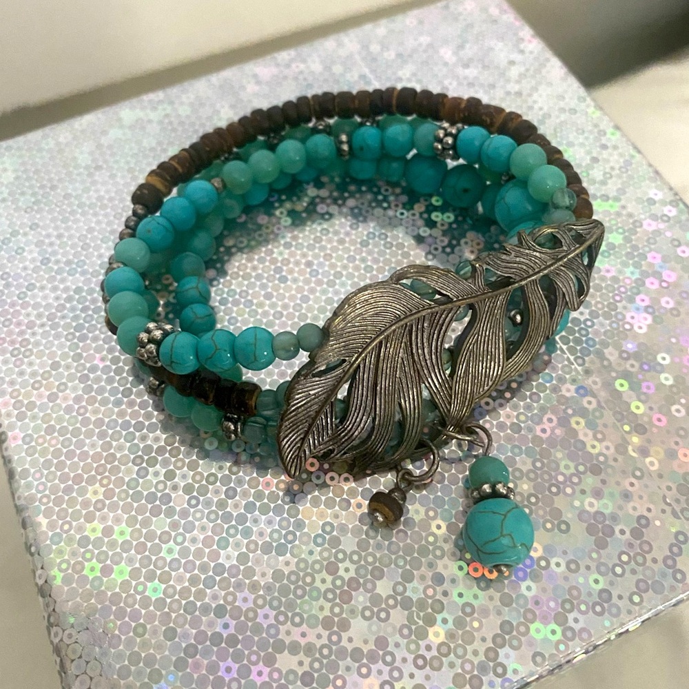 Turquoise Beaded Bracelet with Silver Leaf Charm